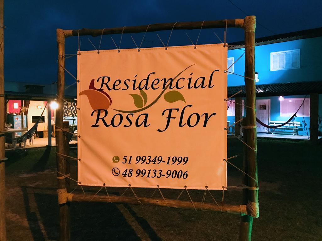 דירות פראייה דו רוזה Residencial Rosa Flor מראה חיצוני תמונה