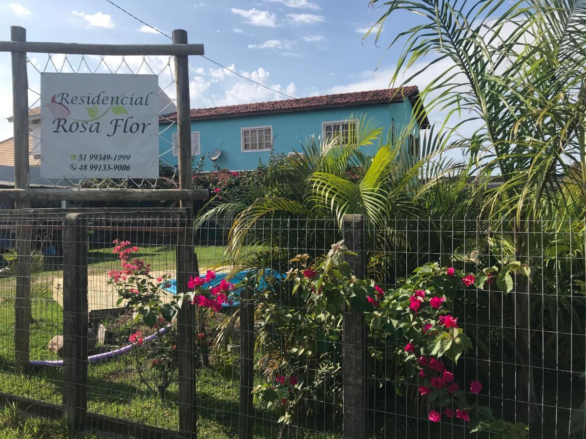 דירות פראייה דו רוזה Residencial Rosa Flor מראה חיצוני תמונה